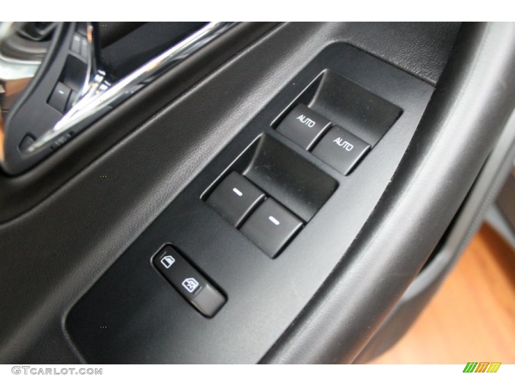 2011 Ford Taurus Limited Controls Photo #68715466