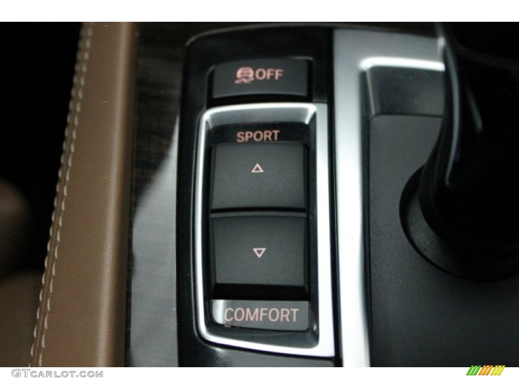 2009 BMW 7 Series 750Li Sedan Controls Photo #68715855