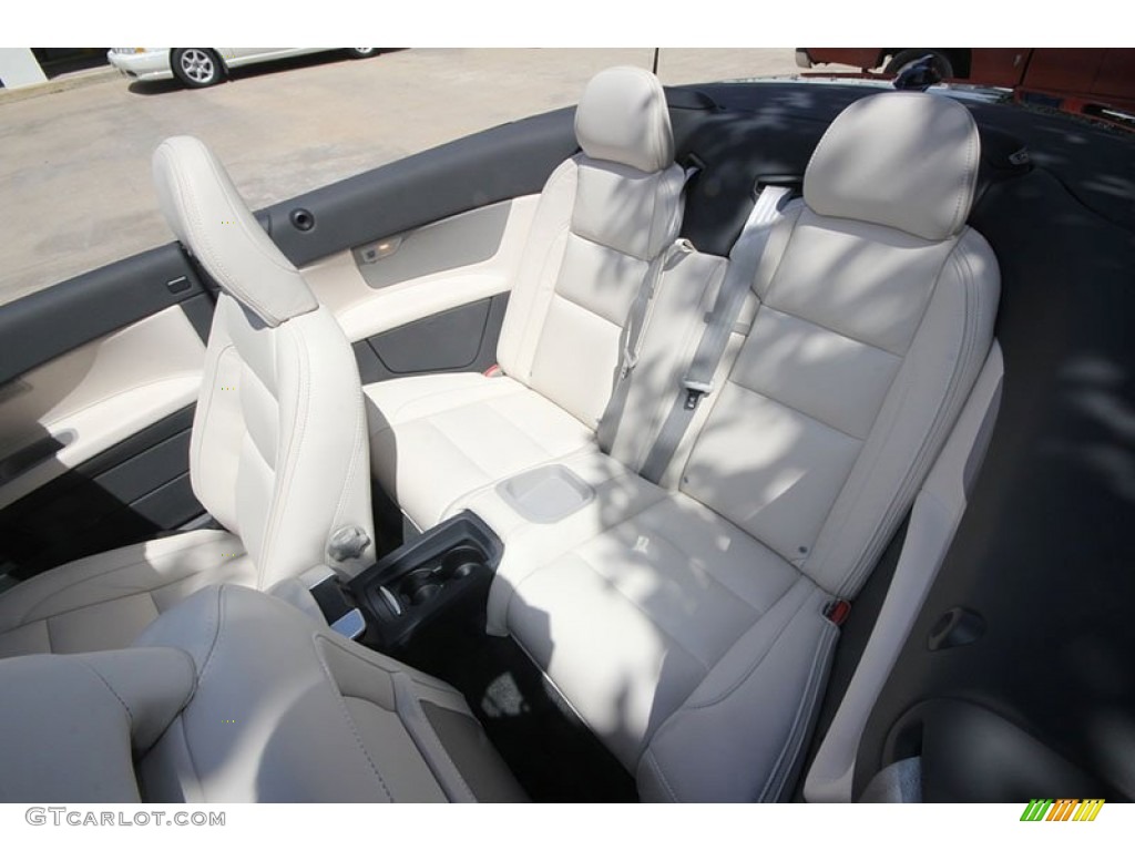 Calcite/Off Black Interior 2013 Volvo C70 T5 Photo #68715922
