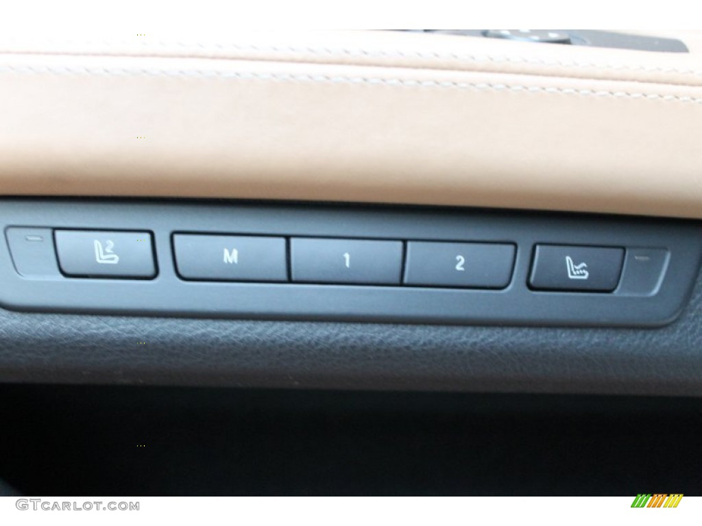 2009 BMW 7 Series 750Li Sedan Controls Photo #68715940