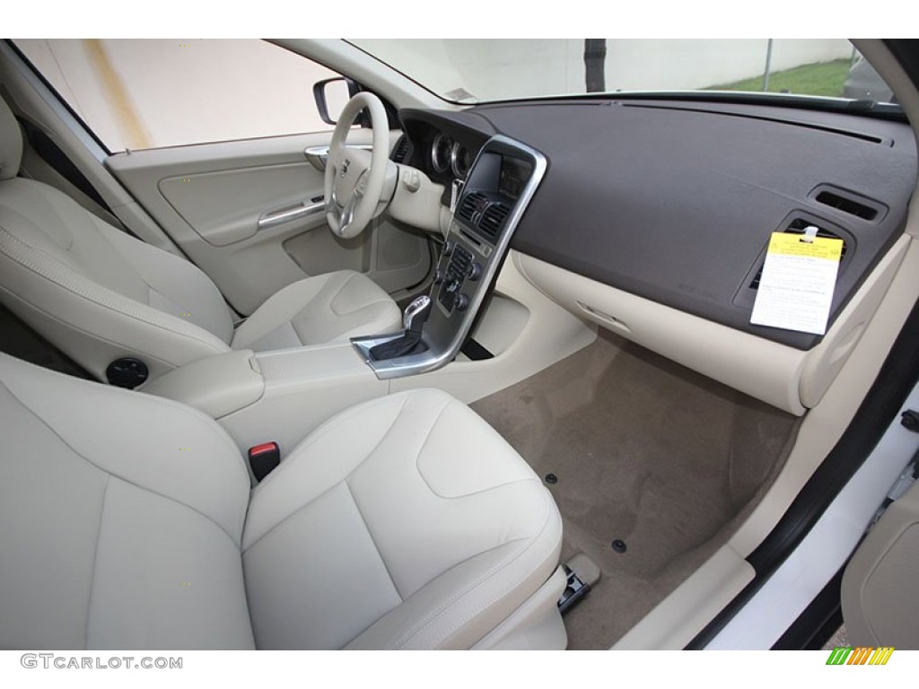 Sandstone Interior 2013 Volvo XC60 T6 AWD Photo #68716153