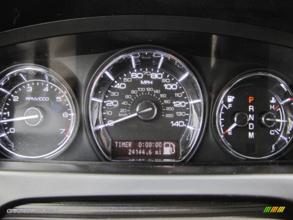 2011 Lincoln MKS AWD Gauges Photos