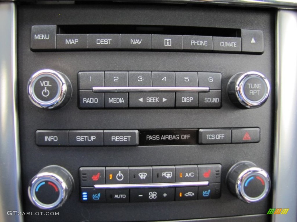 2011 Lincoln MKS AWD Controls Photo #68717188