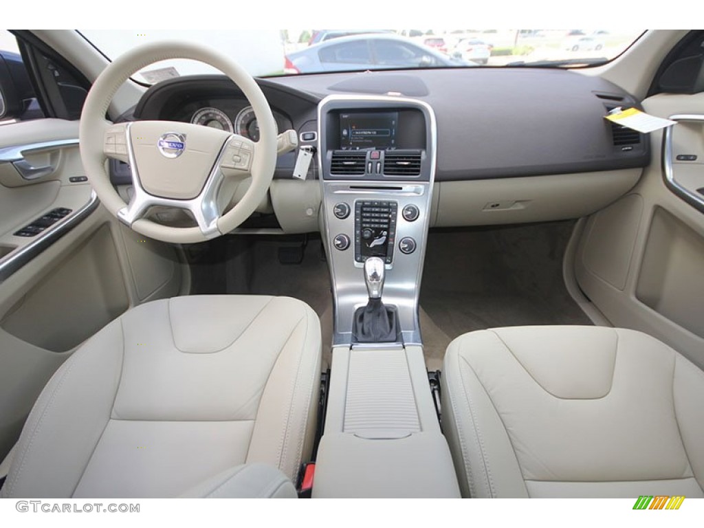 2013 Volvo XC60 3.2 Sandstone Dashboard Photo #68717773