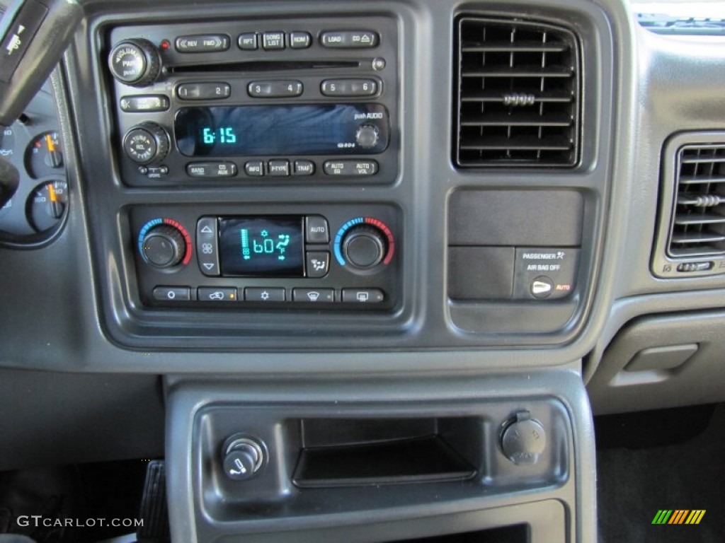 2004 Silverado 1500 LS Extended Cab 4x4 - Silver Birch Metallic / Dark Charcoal photo #19