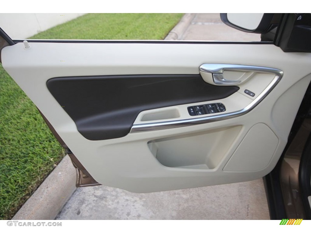 2013 Volvo XC60 3.2 Espresso/Sandstone Door Panel Photo #68718103