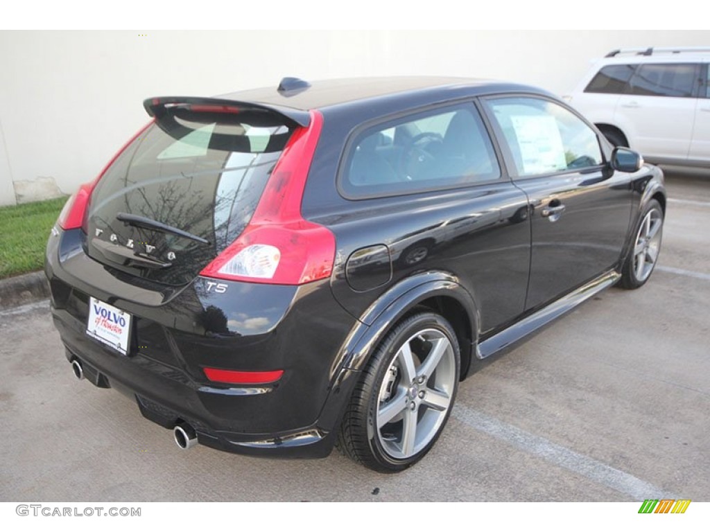 2013 C30 T5 R-Design - Black Sapphire Metallic / R-Design Off Black/Calcite photo #3