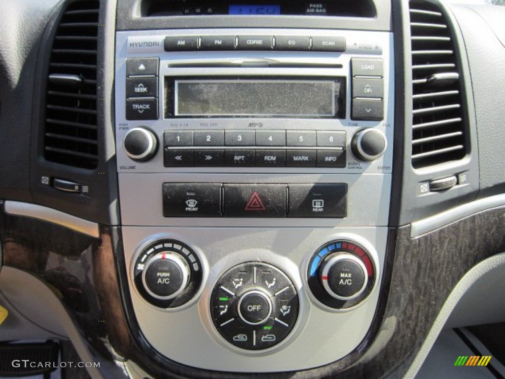2007 Hyundai Santa Fe SE 4WD Controls Photos