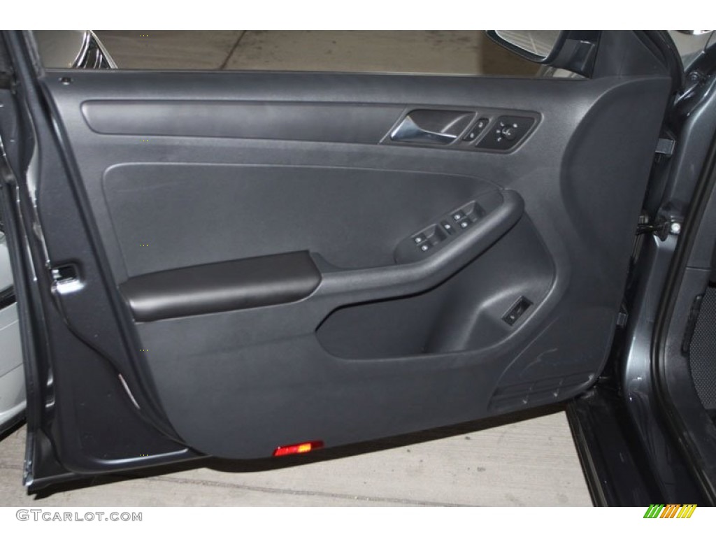 2013 Volkswagen Jetta S Sedan Titan Black Door Panel Photo #68723446