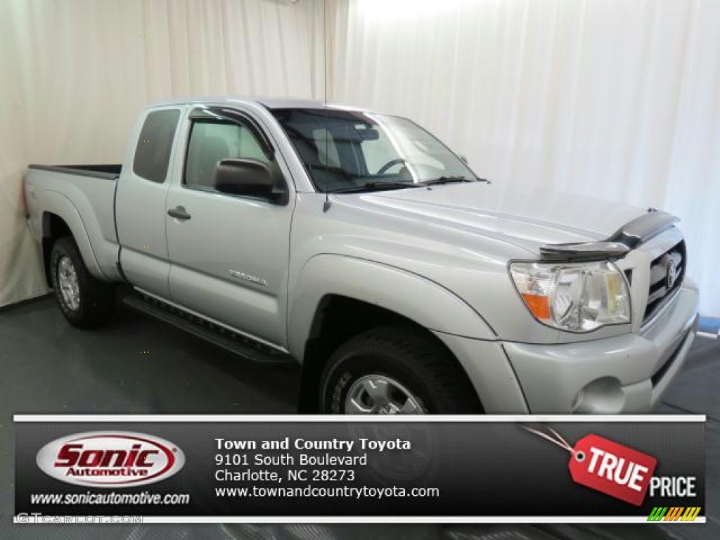 2007 Tacoma V6 TRD Access Cab 4x4 - Silver Streak Mica / Graphite Gray photo #1