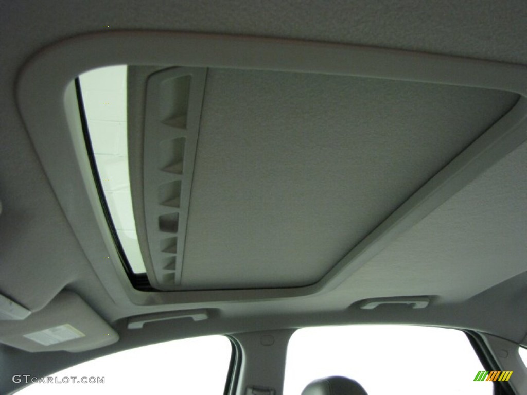 2005 Ford Five Hundred SEL Sunroof Photos