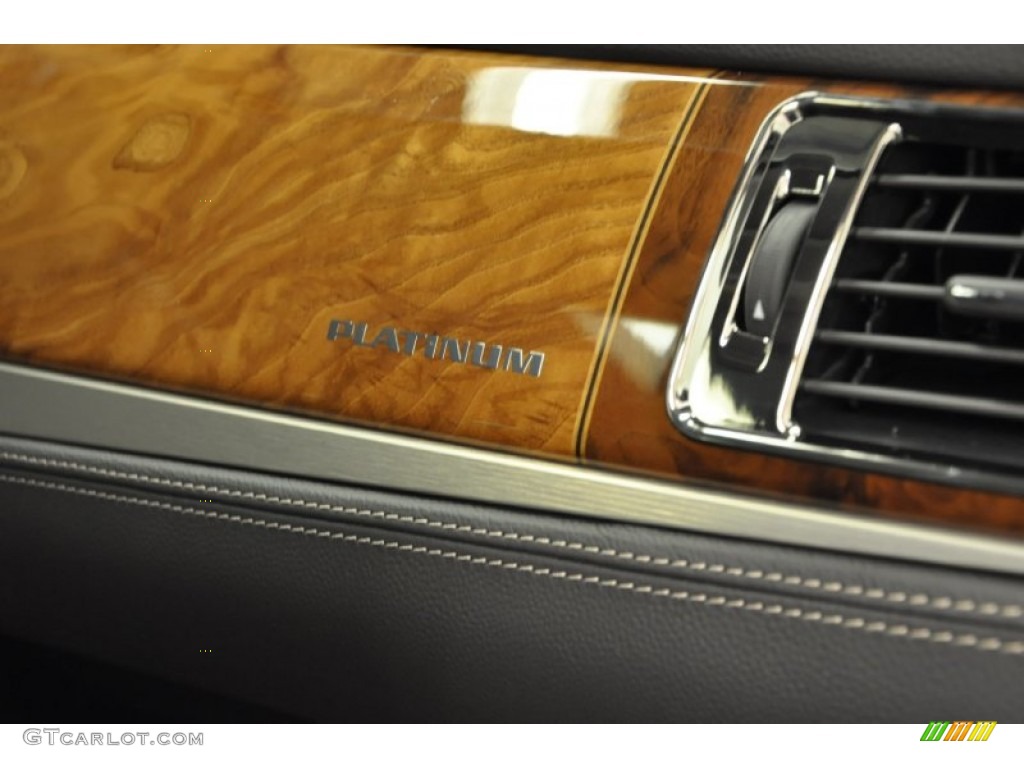 2013 Cadillac Escalade Platinum AWD Marks and Logos Photo #68728354