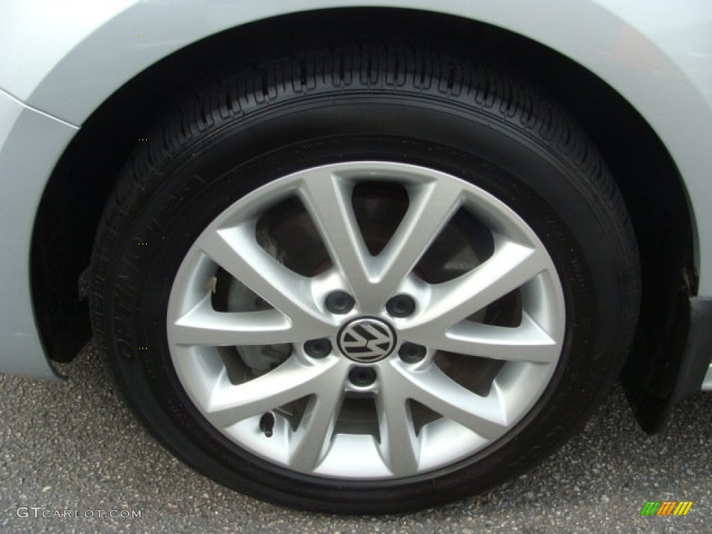 2011 Volkswagen Jetta SE Sedan Wheel Photo #68729028