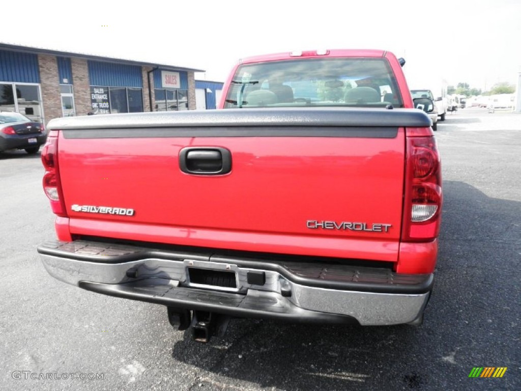 2003 Silverado 1500 LS Extended Cab - Victory Red / Dark Charcoal photo #16