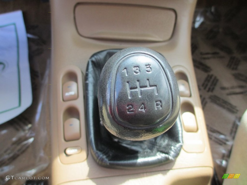 2000 Saturn L Series LS1 Sedan Transmission Photos