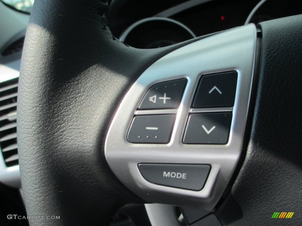 2012 Outlander SE - Graphite Gray Metallic / Black photo #13