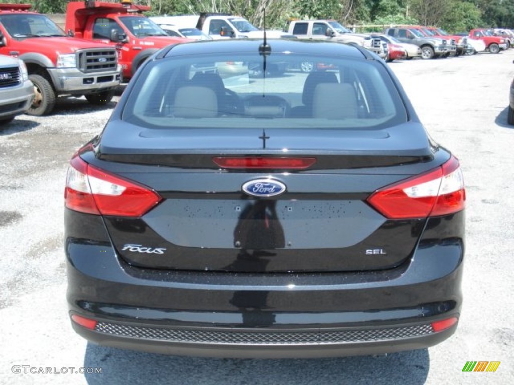 2012 Focus SEL Sedan - Tuxedo Black Metallic / Charcoal Black photo #7