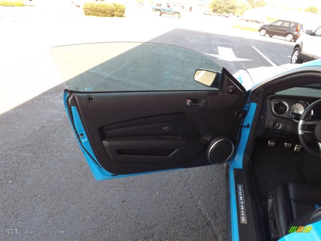 2010 Mustang GT Premium Coupe - Grabber Blue / Charcoal Black/Grabber Blue photo #16