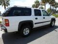 Summit White - Suburban 2500 LT 4x4 Photo No. 8