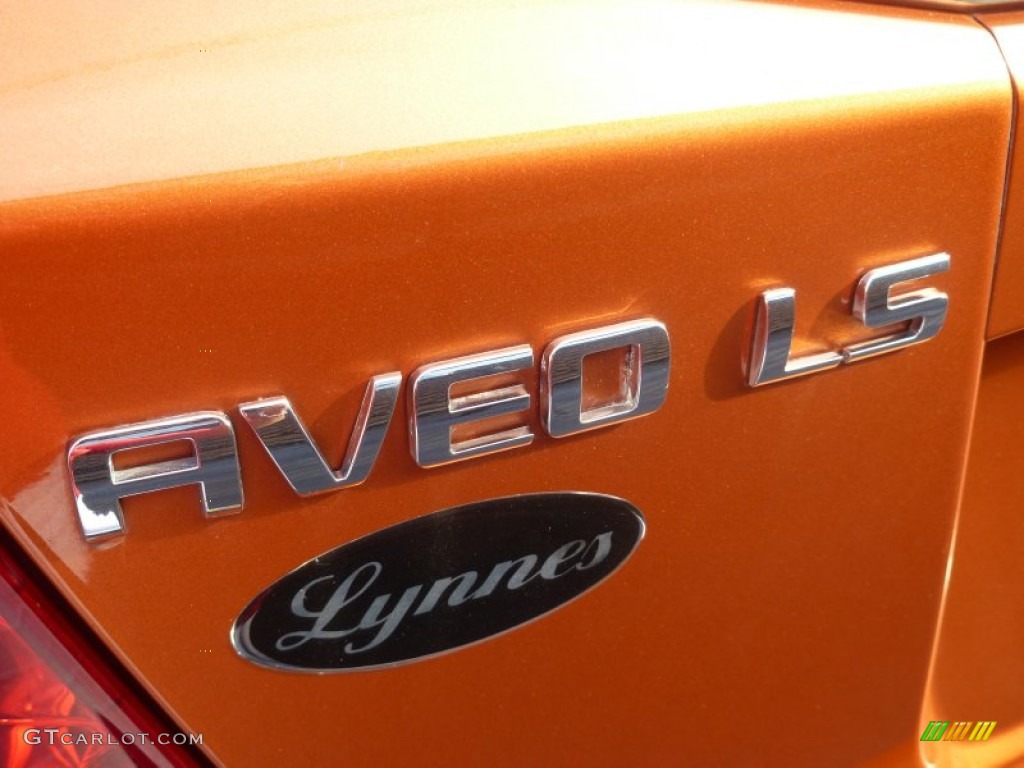 2006 Aveo LS Hatchback - Spicy Orange / Charcoal photo #7