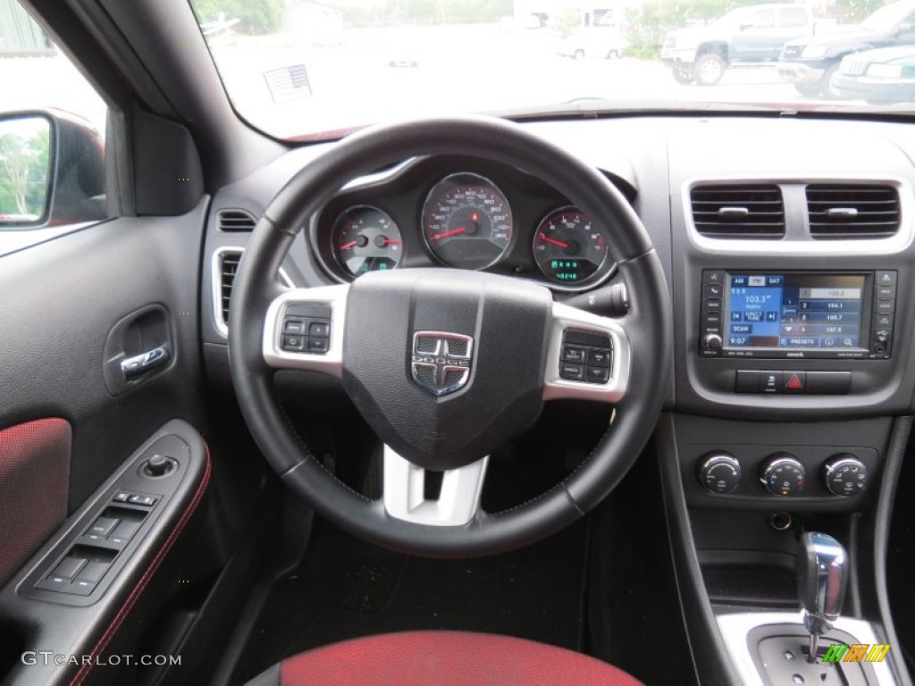 2011 Dodge Avenger Mainstreet Black/Red Steering Wheel Photo #68744410