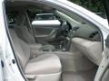 Super White - Camry LE Photo No. 21