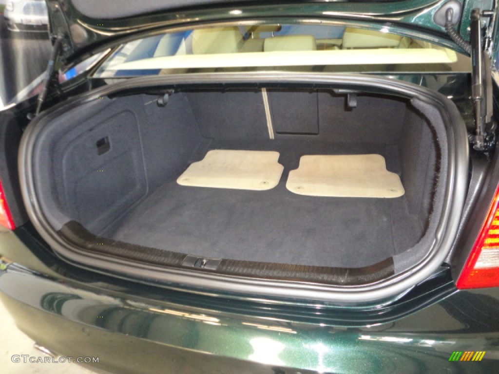 2005 Audi A6 4.2 quattro Sedan Trunk Photo #68746814