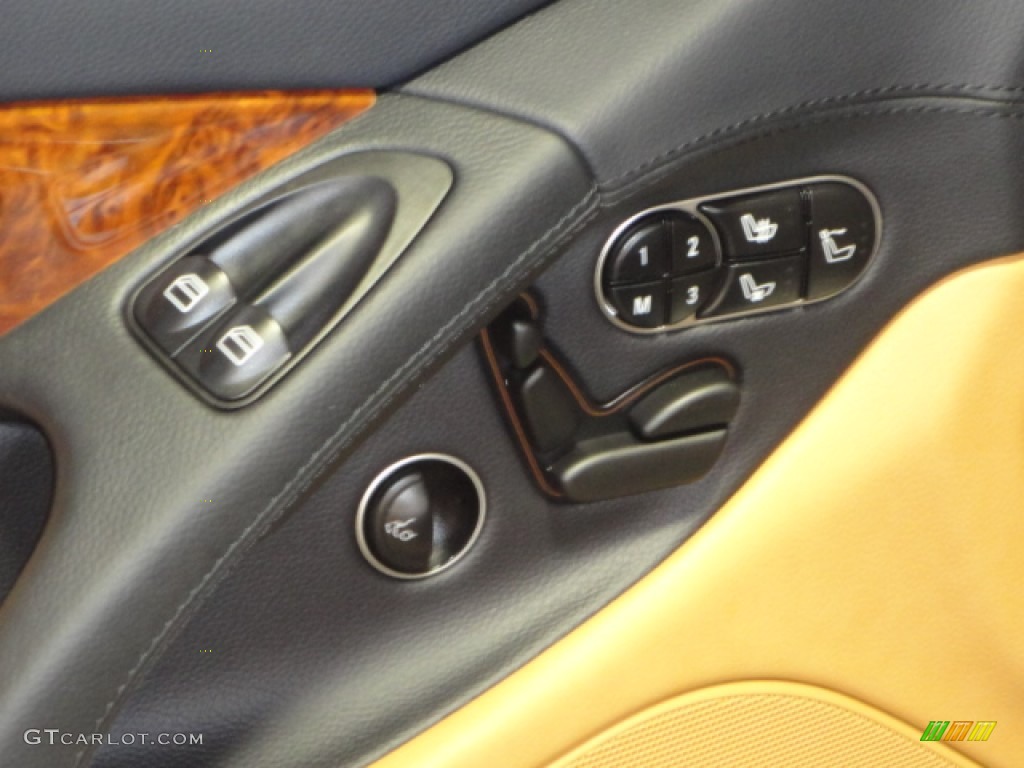 2011 Mercedes-Benz SL 550 Roadster Controls Photo #68747377