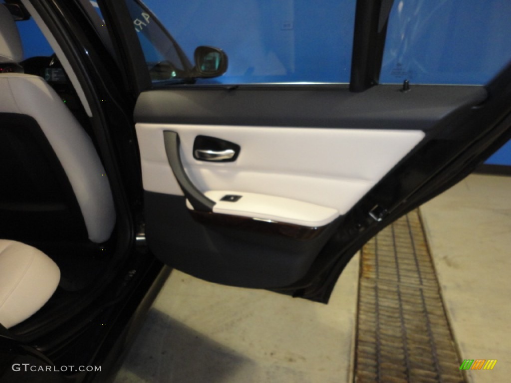 2011 3 Series 335i xDrive Sedan - Black Sapphire Metallic / Oyster/Black Dakota Leather photo #23