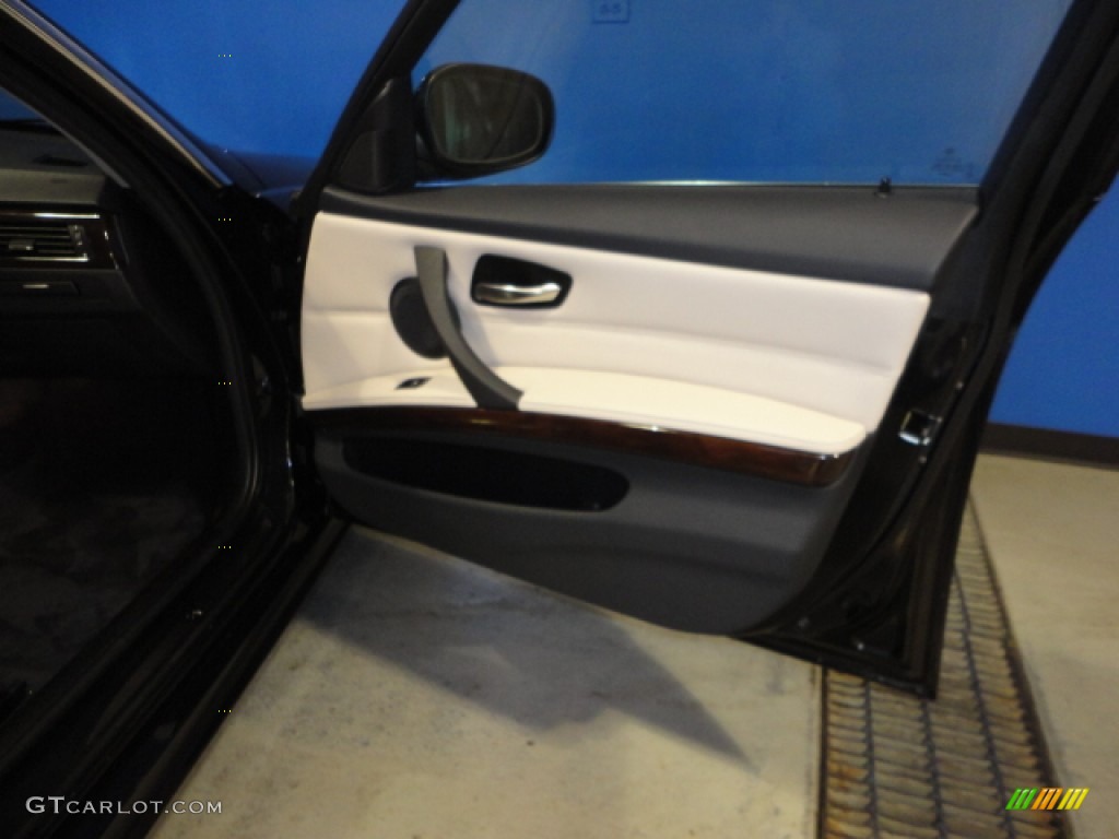 2011 3 Series 335i xDrive Sedan - Black Sapphire Metallic / Oyster/Black Dakota Leather photo #26