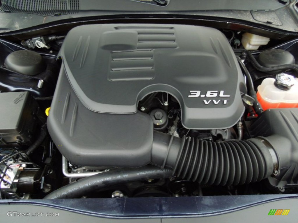 2012 Dodge Charger SE 3.6 Liter DOHC 24-Valve Pentastar V6 Engine Photo #68749243