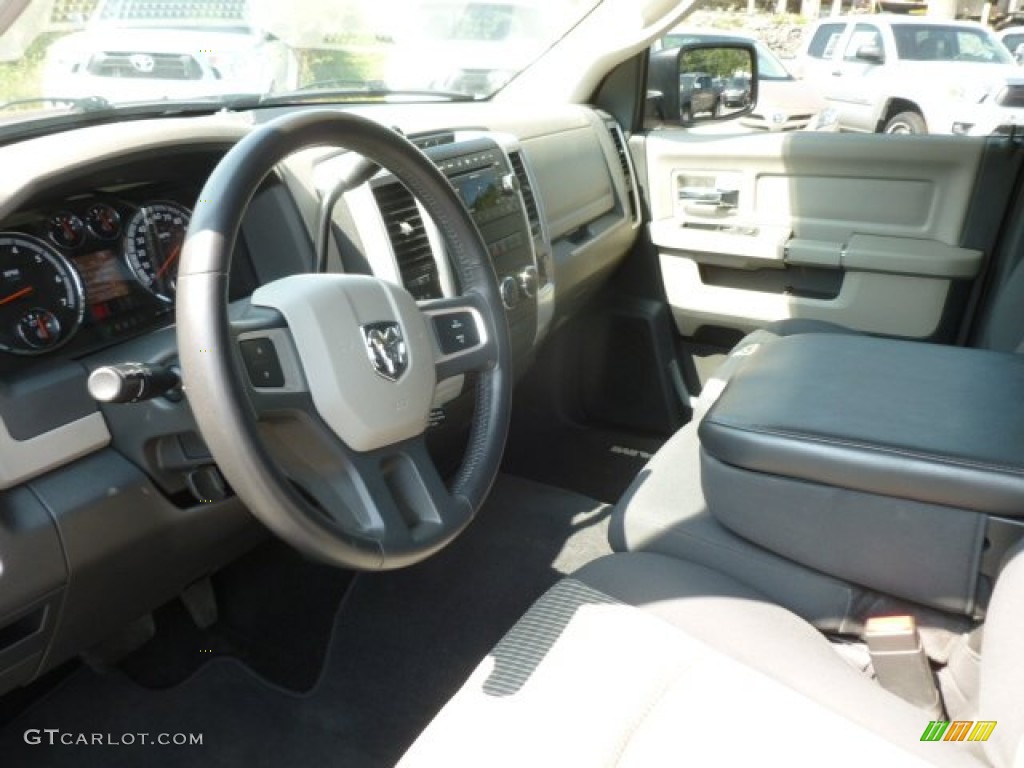 2009 Ram 1500 Big Horn Edition Crew Cab 4x4 - Inferno Red Crystal Pearl / Dark Slate/Medium Graystone photo #12