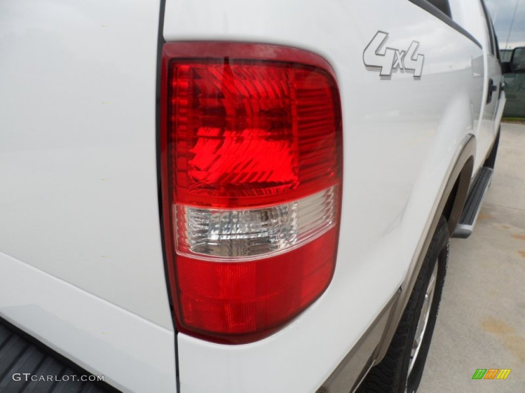 2005 F150 Lariat SuperCrew 4x4 - Oxford White / Tan photo #16