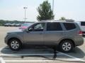 2009 Titanium Silver Kia Borrego LX V6 4x4  photo #5