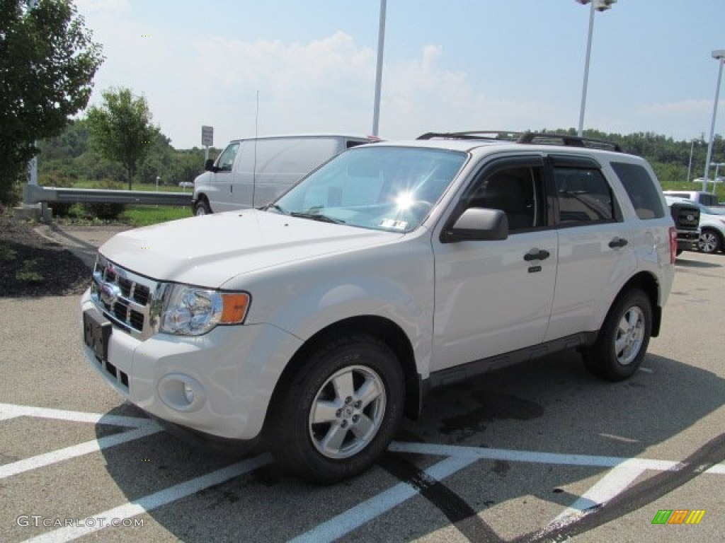 2009 Escape XLT 4WD - White Suede / Stone photo #5