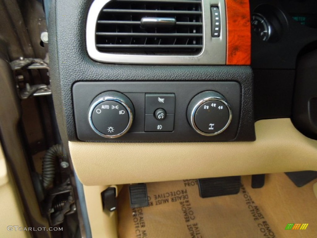 2007 Silverado 2500HD LTZ Crew Cab 4x4 - Desert Brown Metallic / Light Cashmere/Ebony photo #12