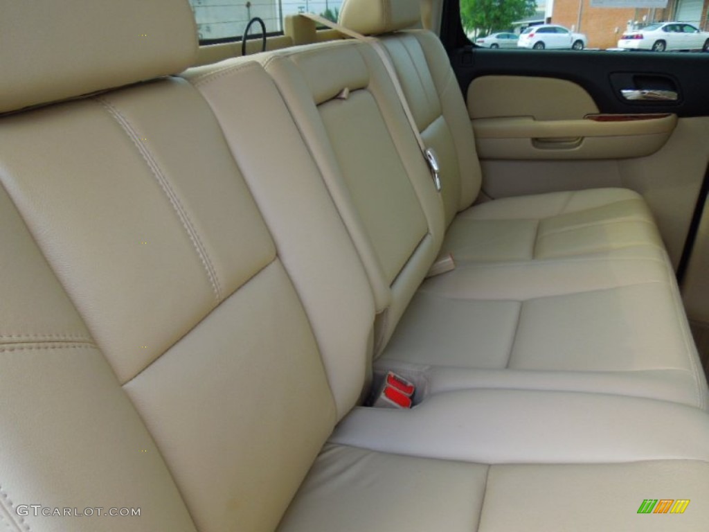 2007 Silverado 2500HD LTZ Crew Cab 4x4 - Desert Brown Metallic / Light Cashmere/Ebony photo #20