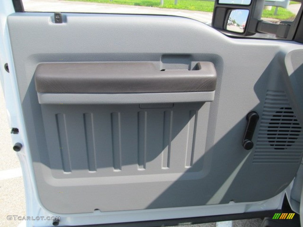 2012 Ford F550 Super Duty XL Crew Cab 4x4 Commercial Utility Steel Door Panel Photo #68756974