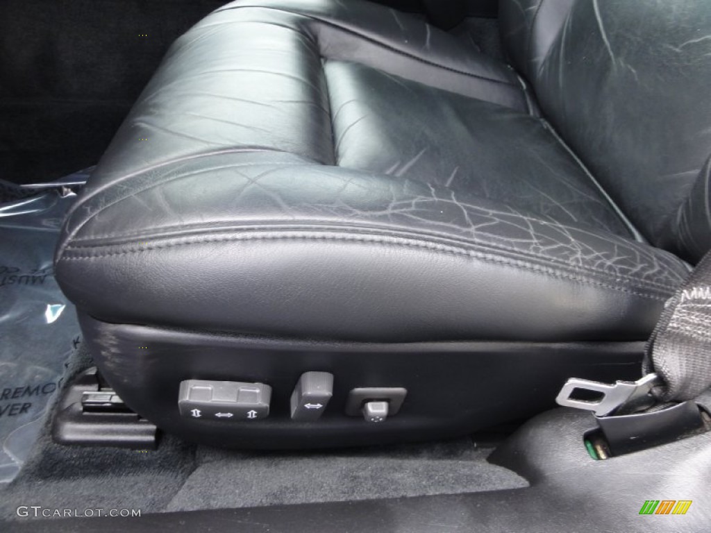 2002 Cadillac Eldorado ESC Controls Photo #68759012