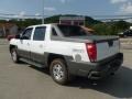 Summit White 2002 Chevrolet Avalanche Z71 4x4 Exterior