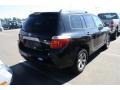 Black - Highlander 4WD Photo No. 2