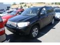Black - Highlander 4WD Photo No. 4