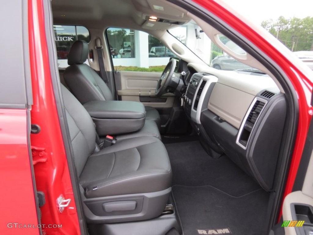 2011 Ram 1500 SLT Quad Cab - Flame Red / Dark Slate Gray/Medium Graystone photo #16