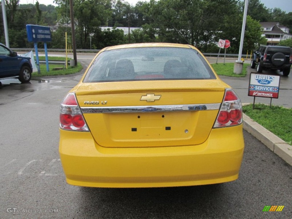 2010 Aveo LT Sedan - Summer Yellow / Charcoal photo #4
