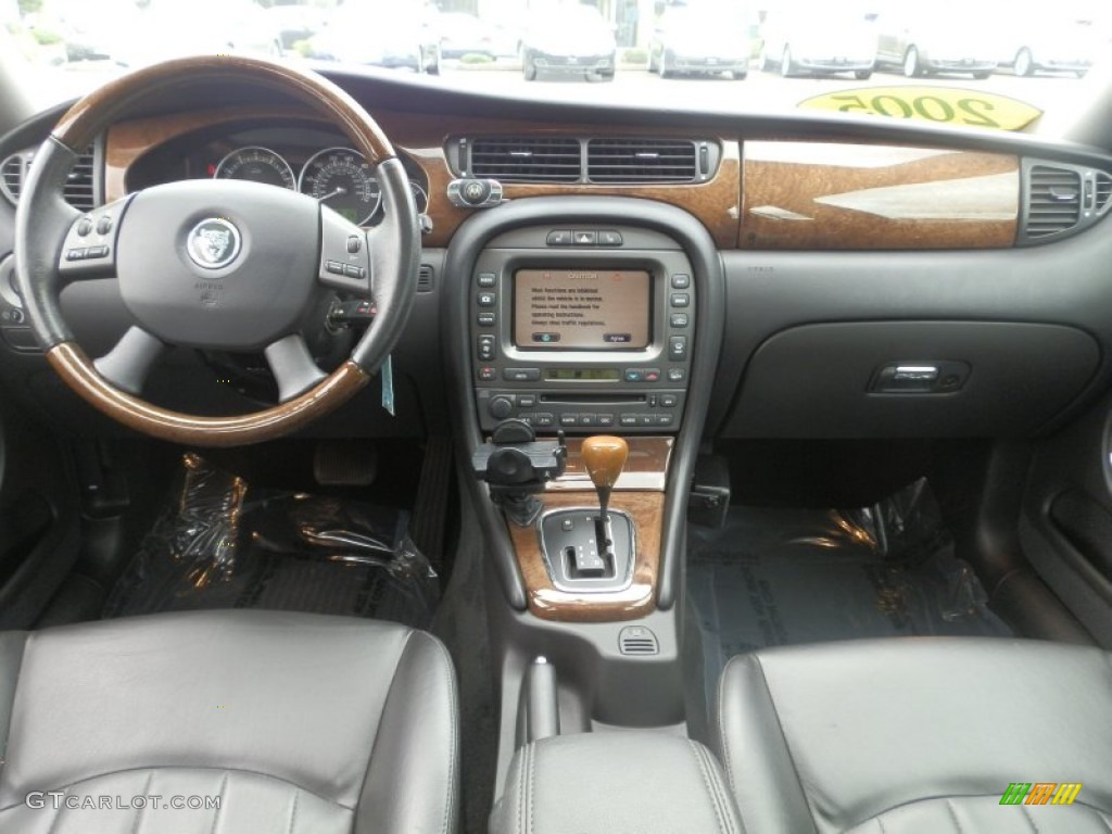 2005 Jaguar X-Type 3.0 Sport Wagon Warm Charcoal Dashboard Photo #68763097
