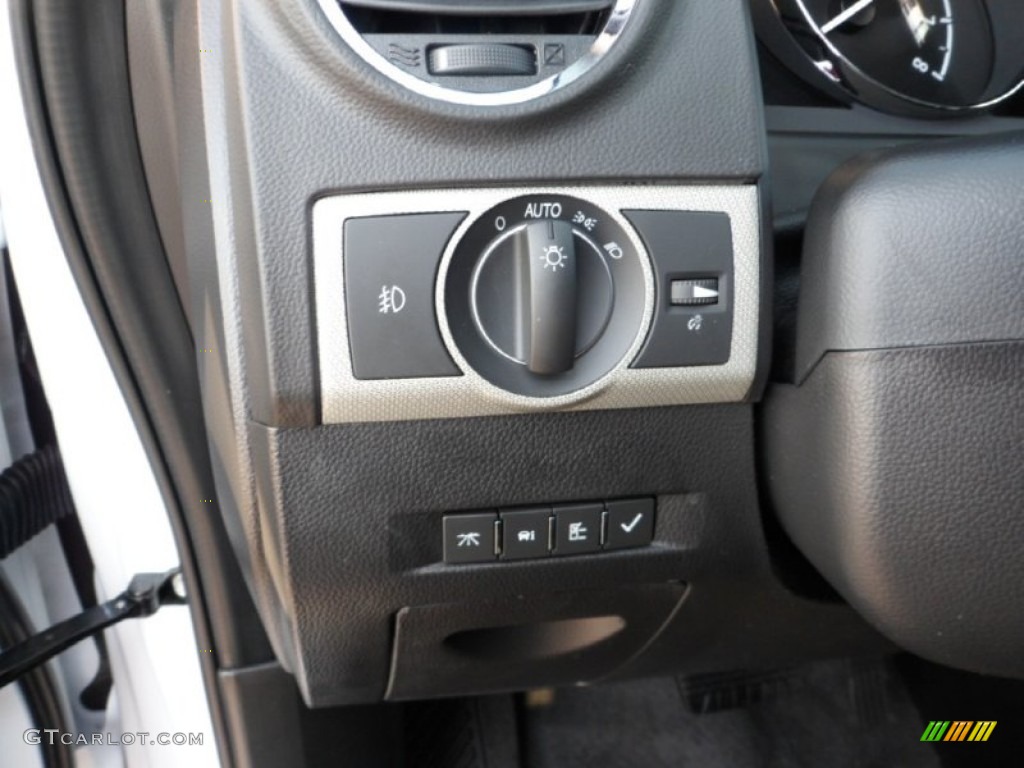 2012 Chevrolet Captiva Sport LTZ AWD Controls Photo #68763736