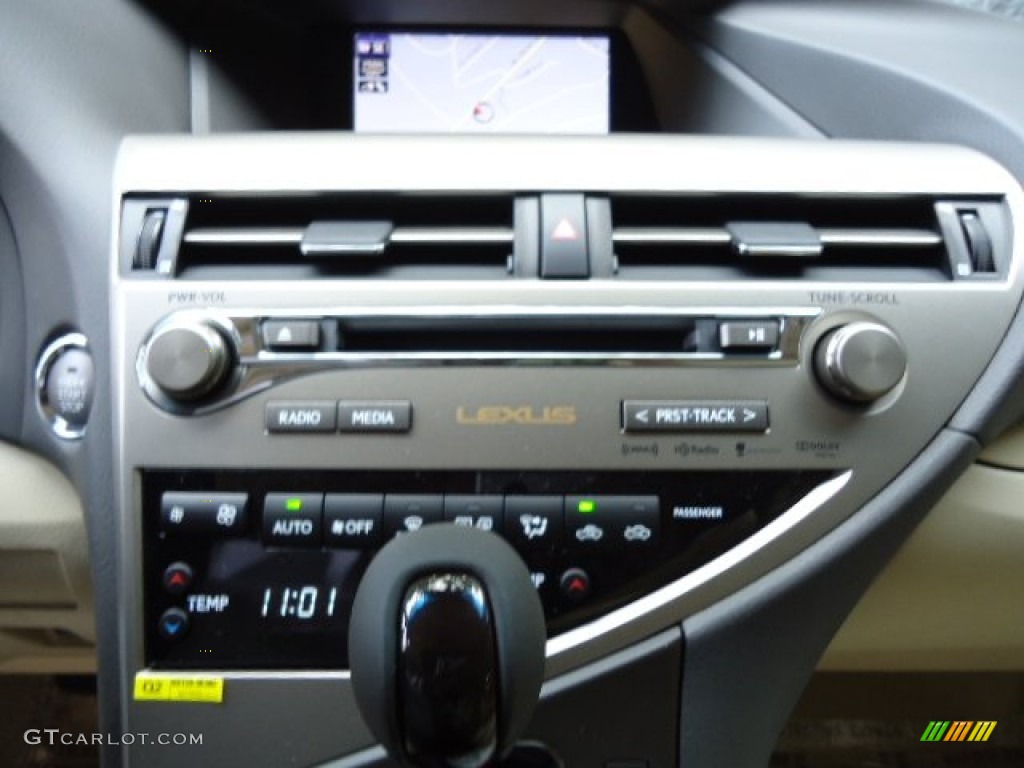 2013 Lexus RX 350 AWD Controls Photo #68764336