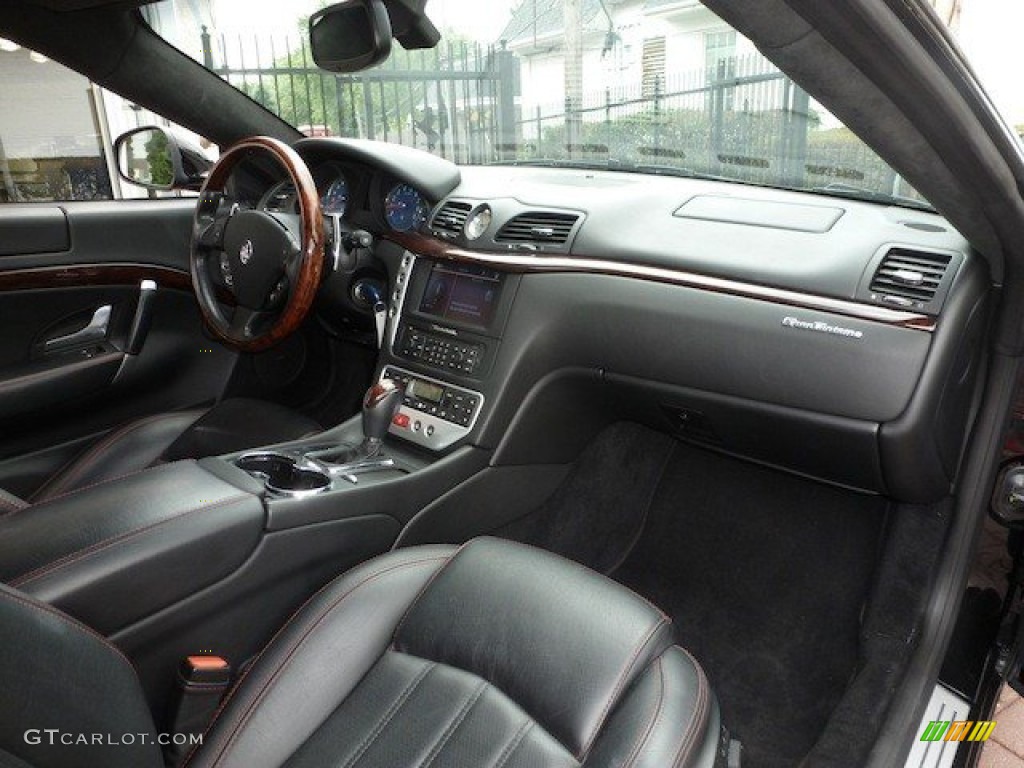 2009 Maserati GranTurismo Standard GranTurismo Model Nero Dashboard Photo #68764933
