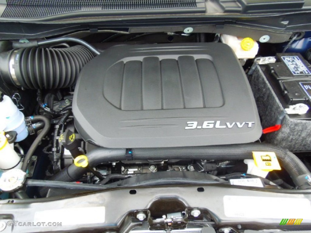 2012 Chrysler Town & Country Touring - L 3.6 Liter DOHC 24-Valve VVT Pentastar V6 Engine Photo #68766466