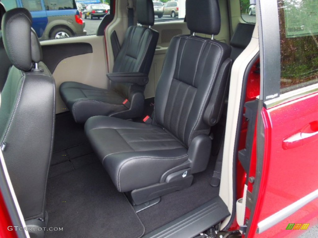 Black/Light Graystone Interior 2012 Chrysler Town & Country Touring Photo #68766549